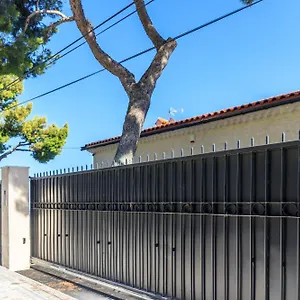 Sea View With Private Secure Parking 3 Appartement